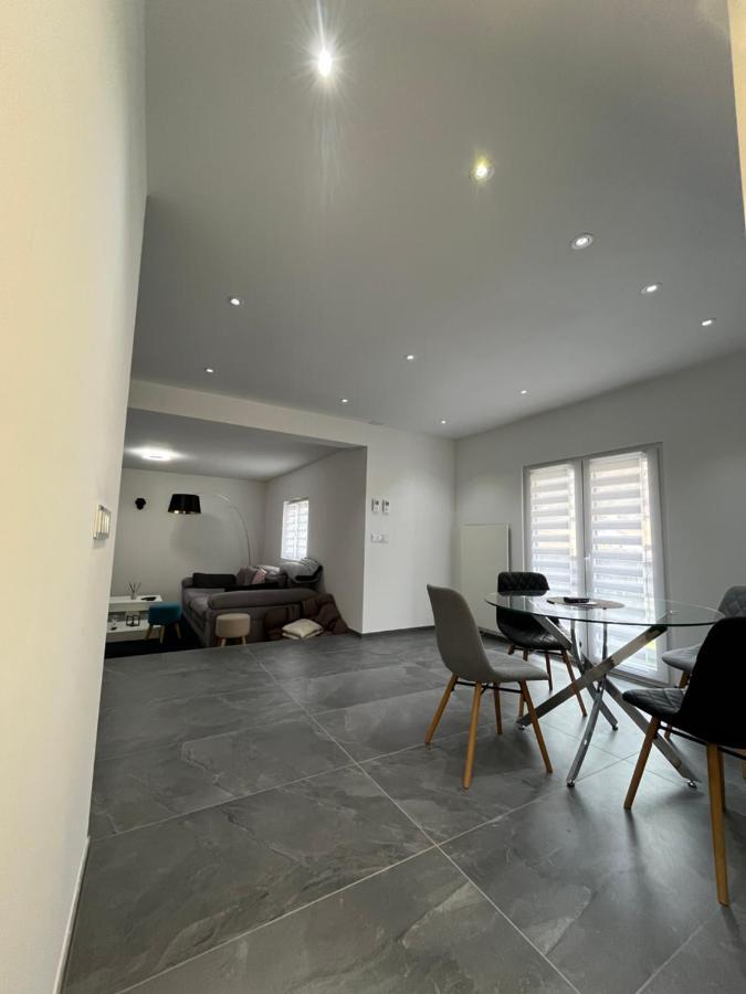 Vila Entire Private House Roveredo Exteriér fotografie